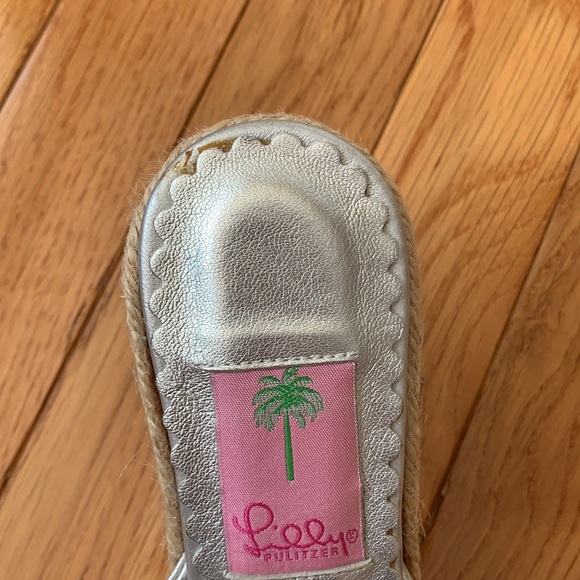 Women’s Silver Lilly Pulitzer Espadrilles Sz 8 1/2 - Picture 13 of 16